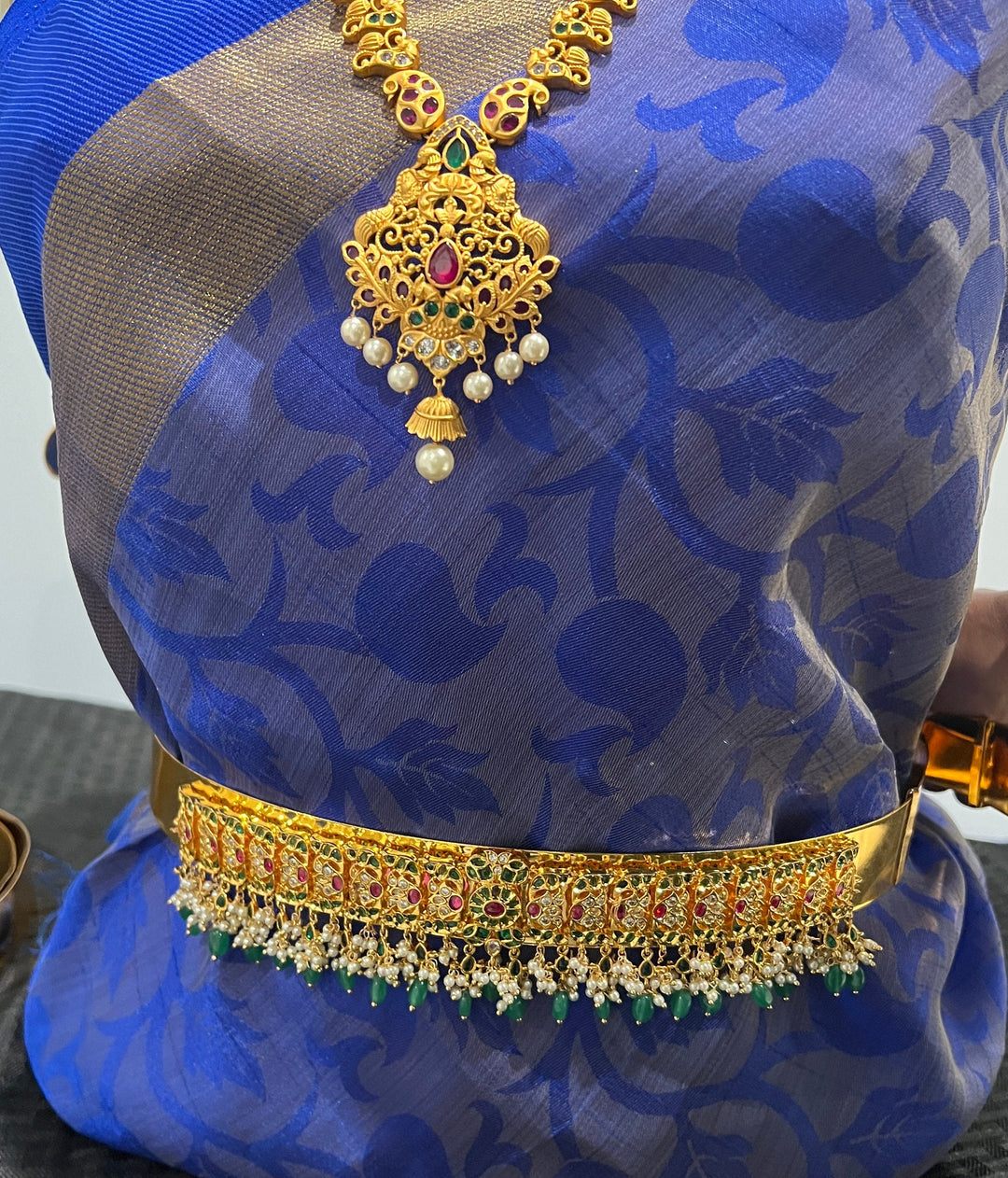 Adult size Vaddanam