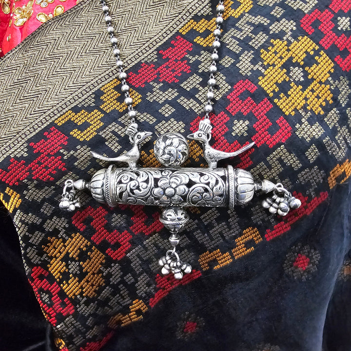 Chitayi work necklace