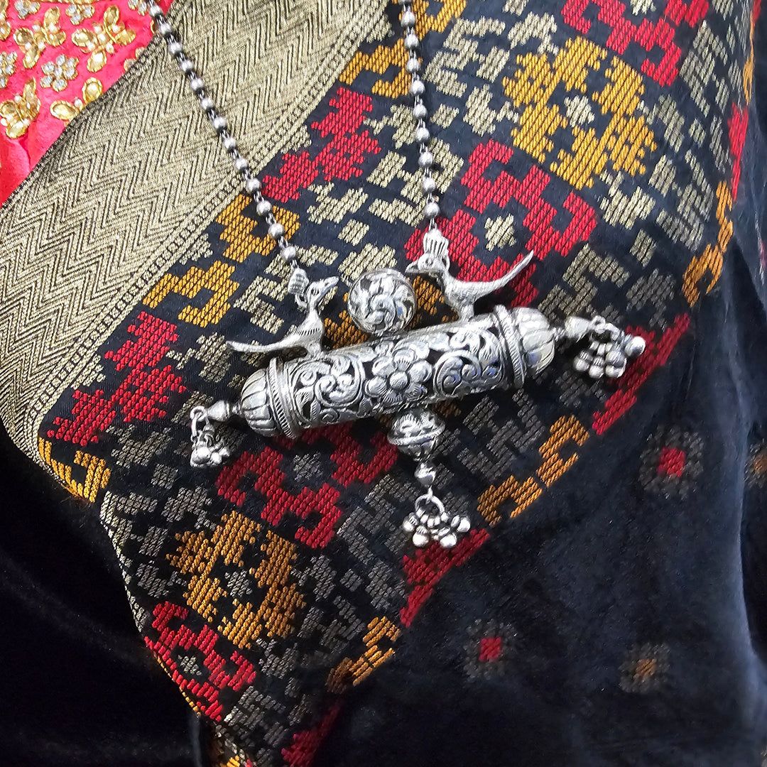 Chitayi work necklace