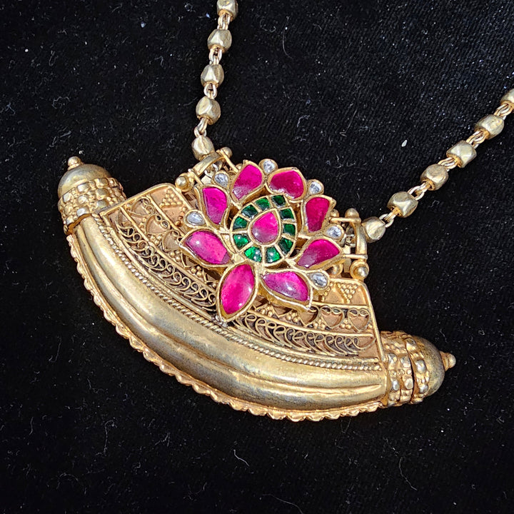 Fusion Kundan necklace
