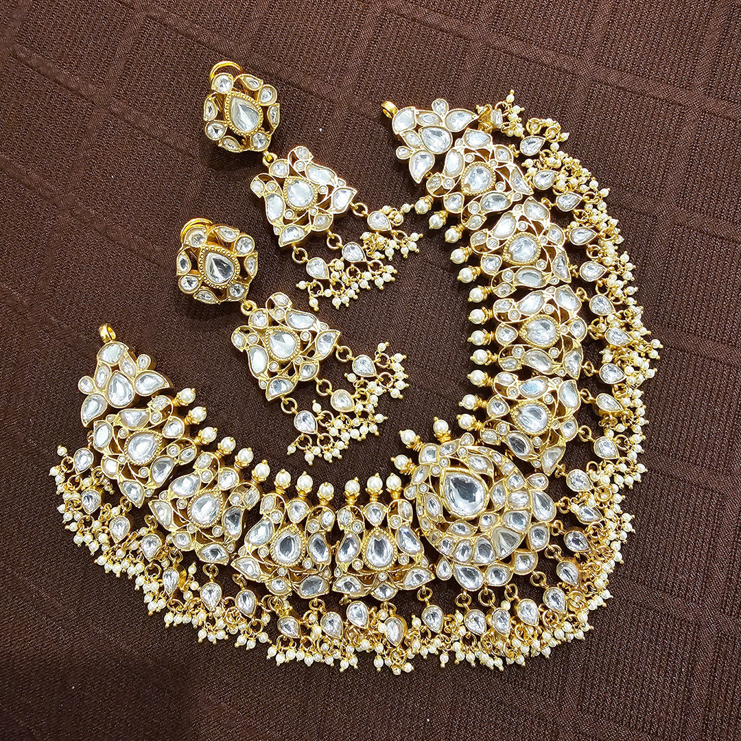 Full white kundan set