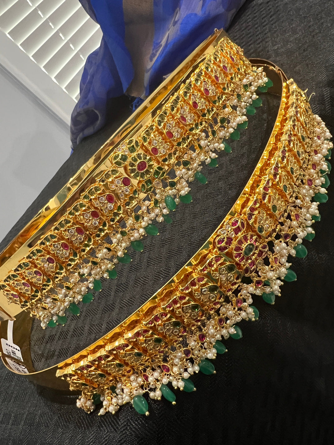 Adult size Vaddanam