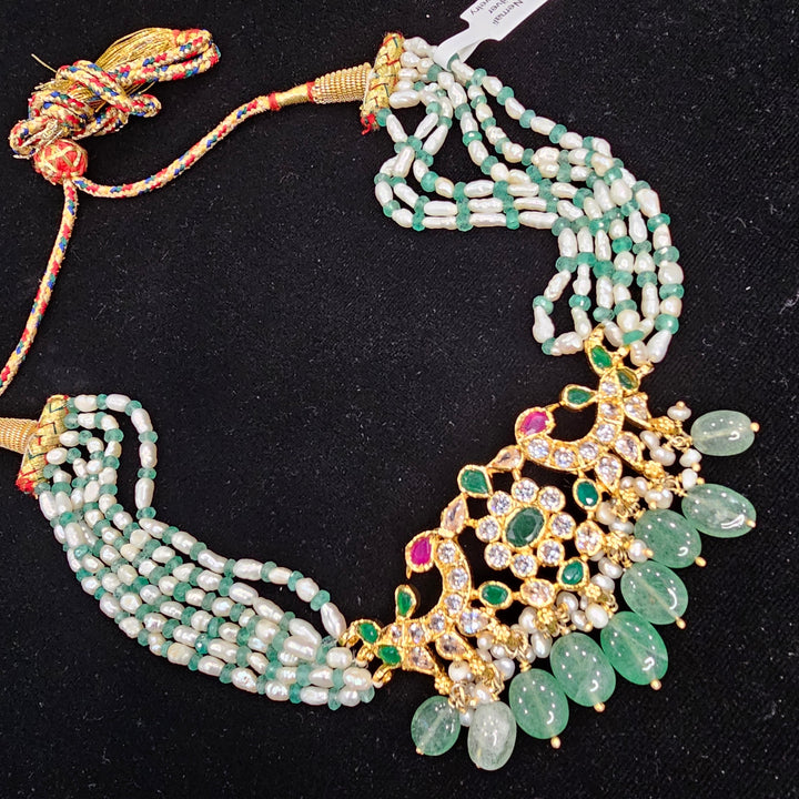 Silver pearl necklace
