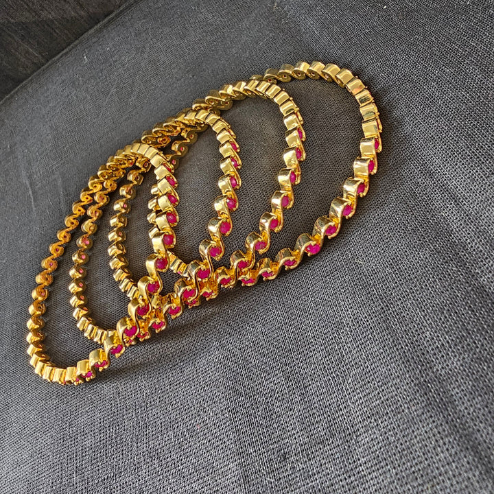 PINK 4 Bangles set