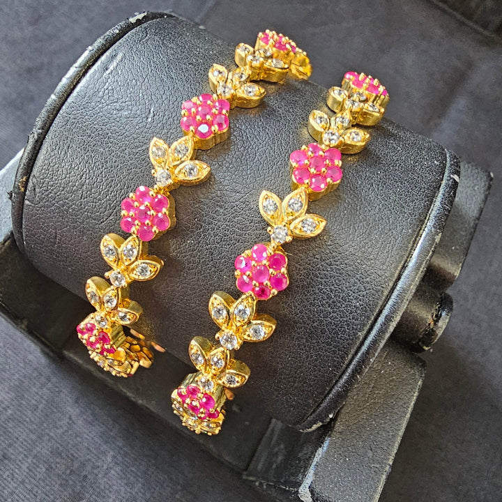 Stone Bangles Set