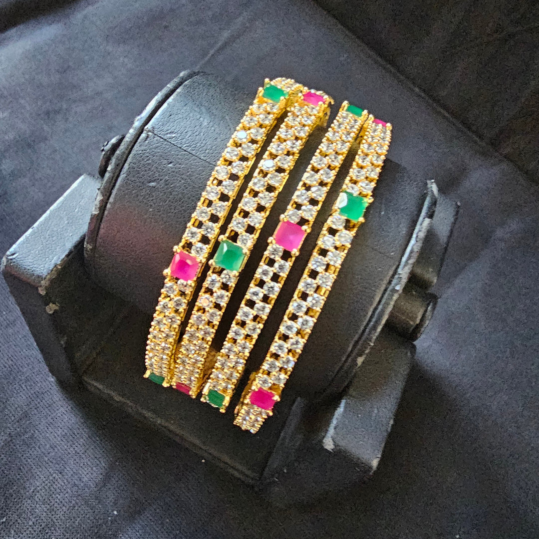 4 Bangle set