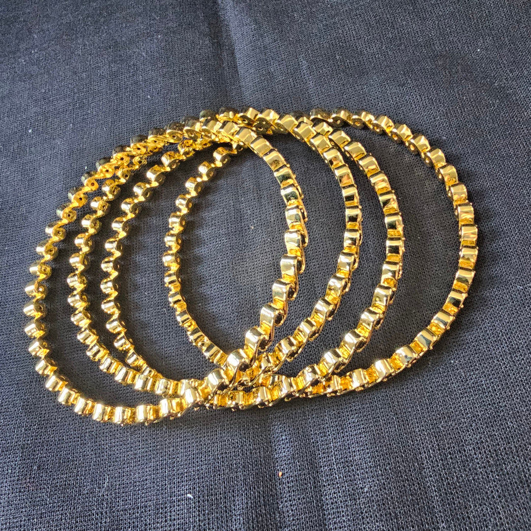 Black stone 4 Set Bangles