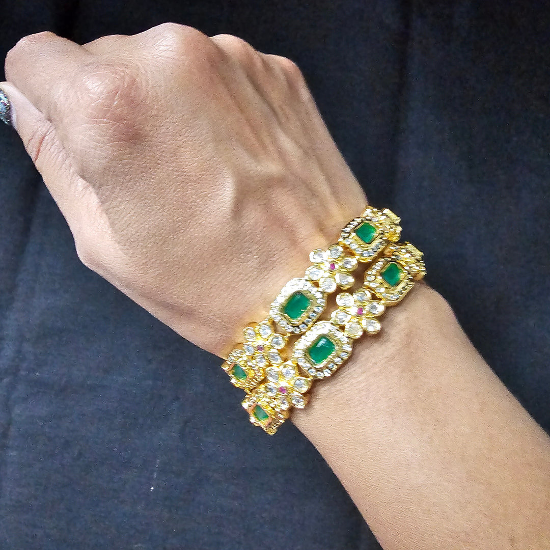 Green 2 Bangles set