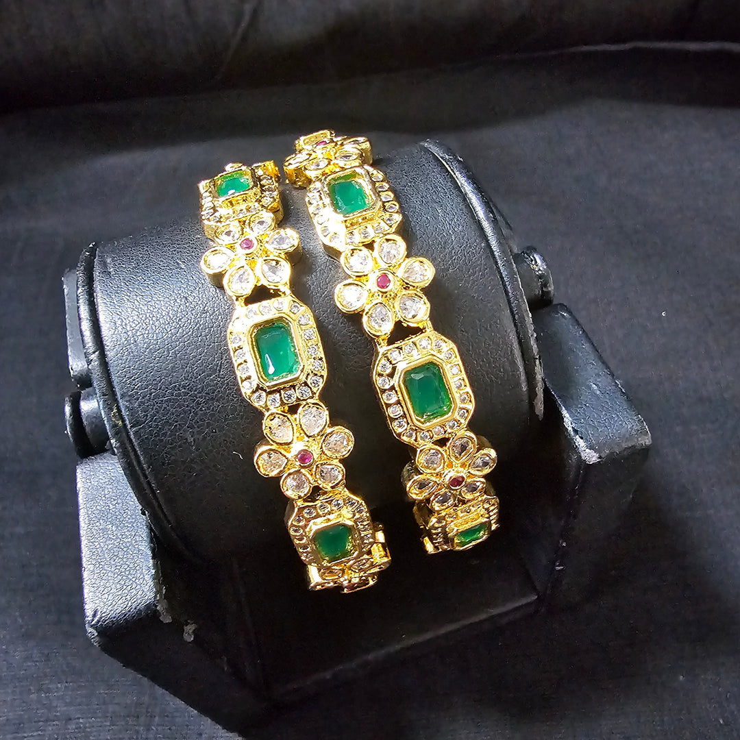 Green 2 Bangles set