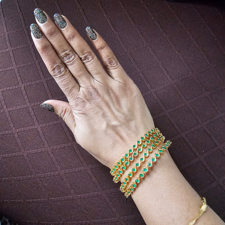 Green 4 Bangles set