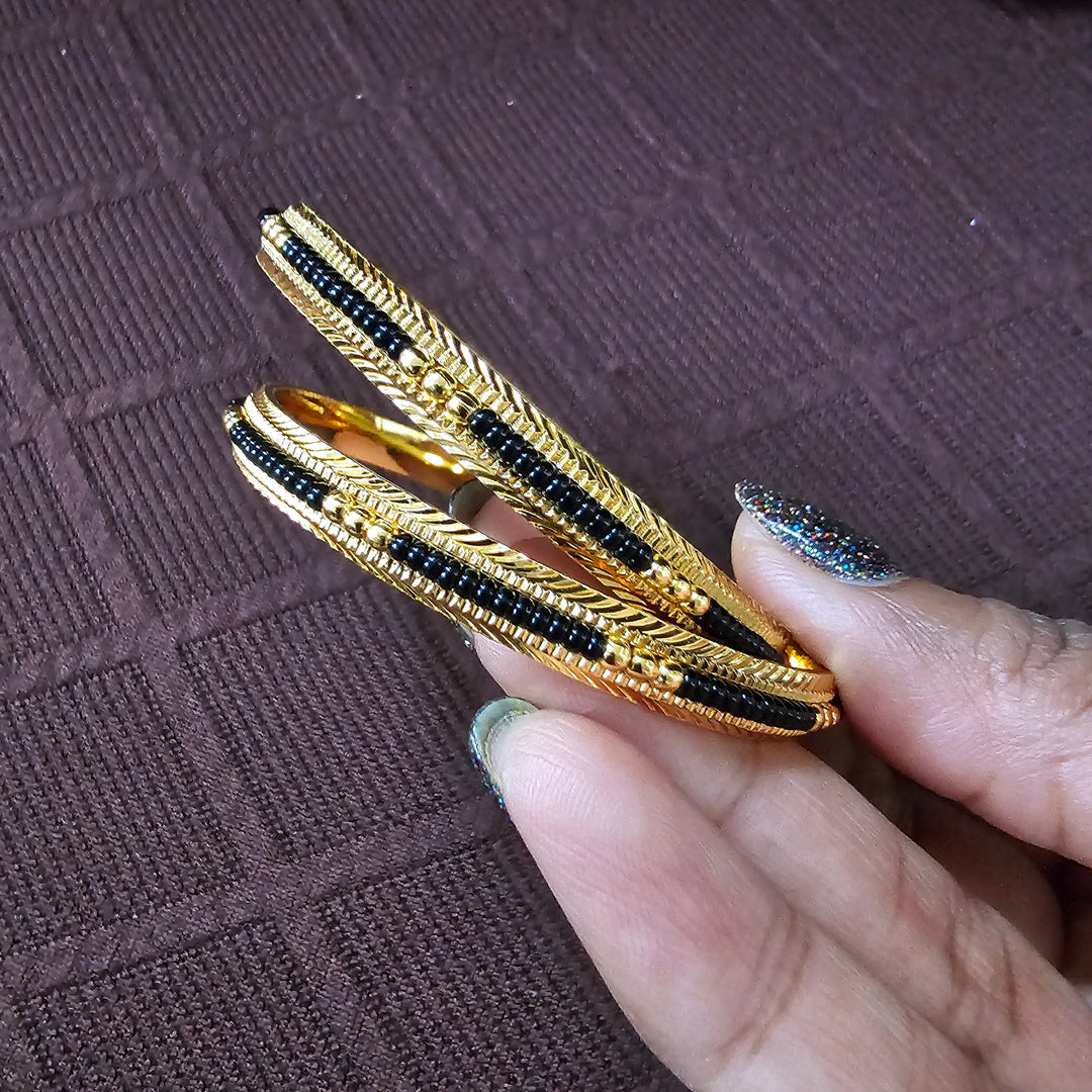 Black beads Bangles Set