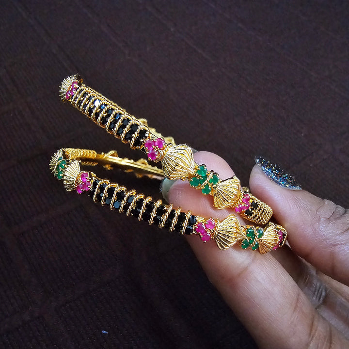 Black beads Bangles