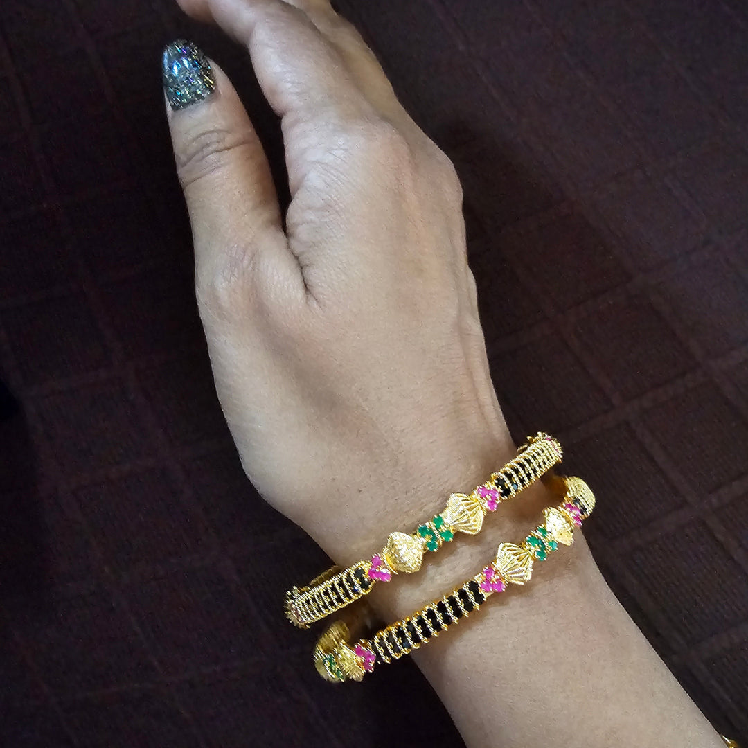 Black beads Bangles