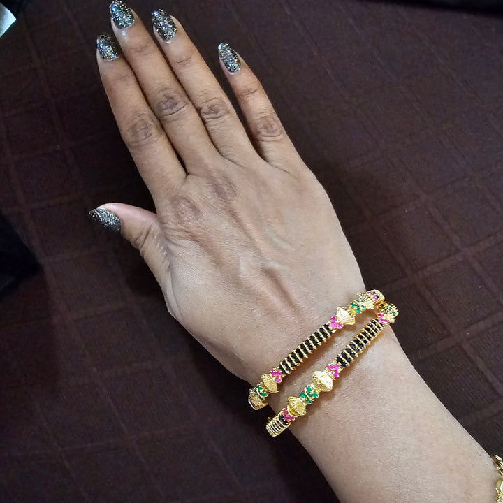 Black Bangles Set
