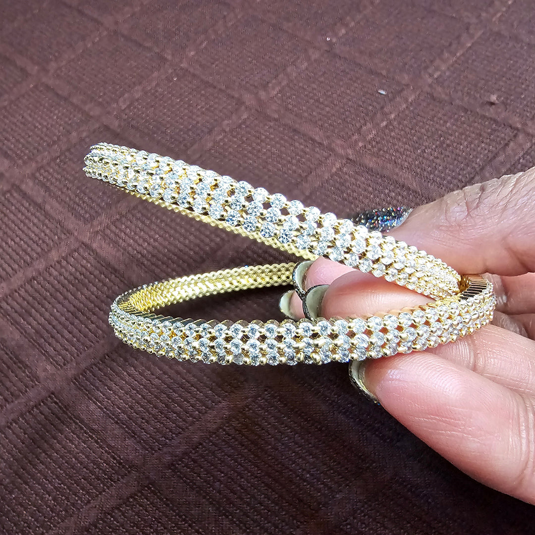 Full white Bangles Set