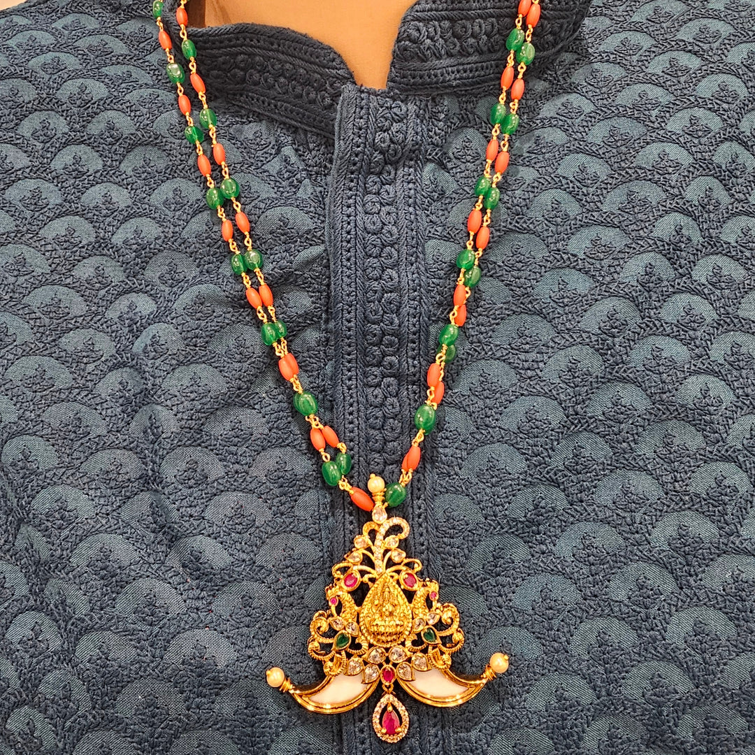 Puligoru Pendant & Chain
