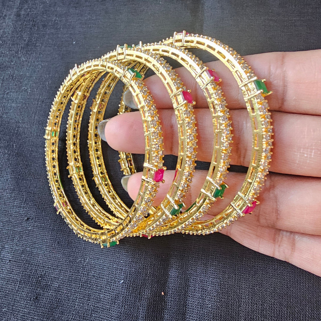 4 Bangle set