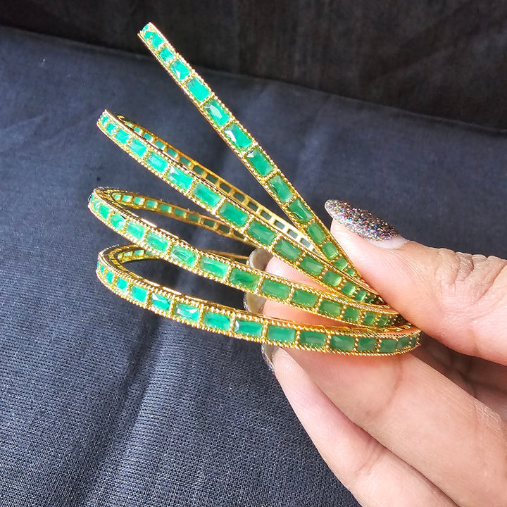 gREEN STONES Bangles Set