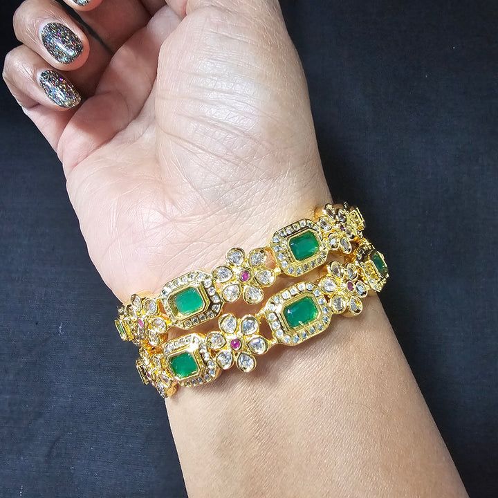 Green 2 Bangles set