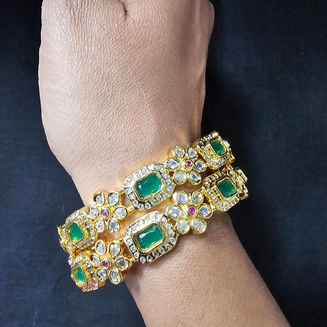 Green 2 Bangles set