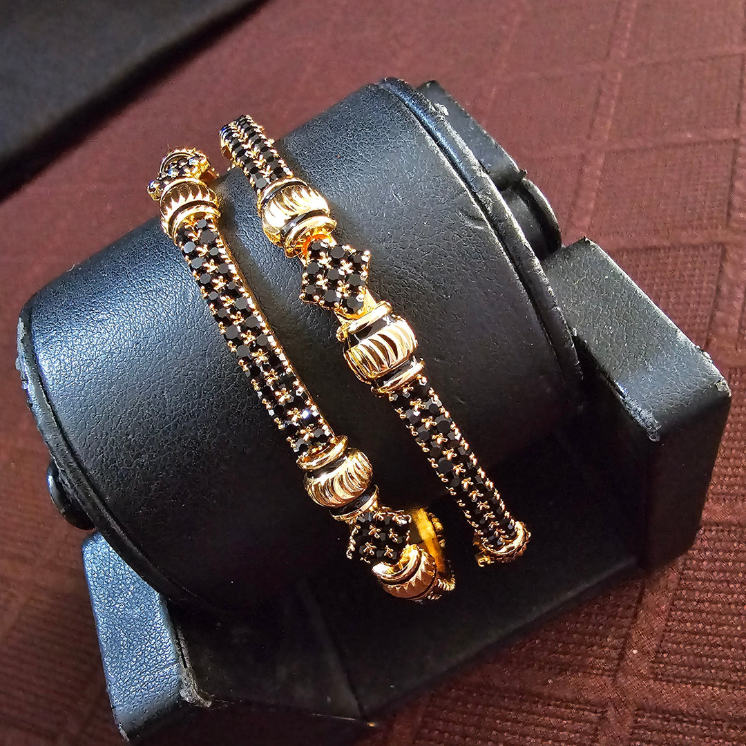 Black Stones Bangles Set