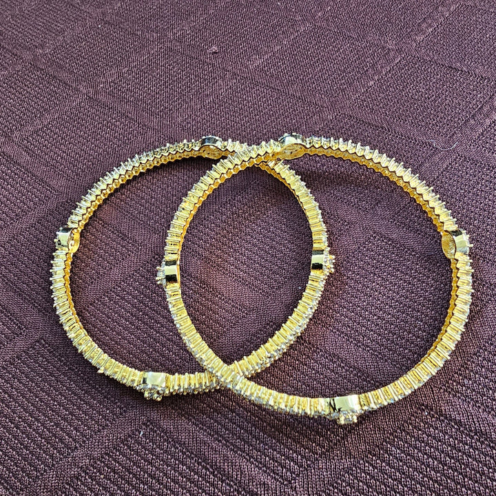 Full white Bangle
