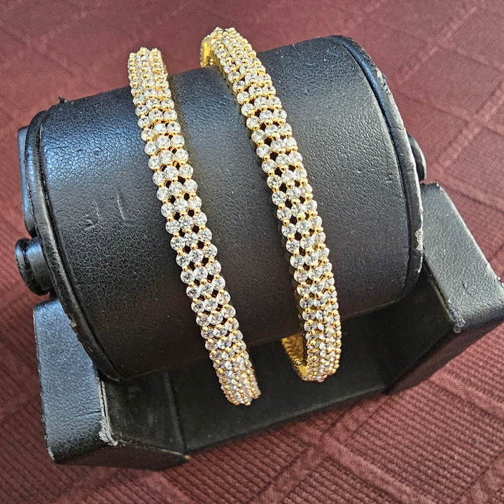 Full white Bangles Set