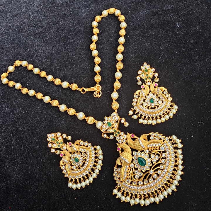 Traditional Pendant sets