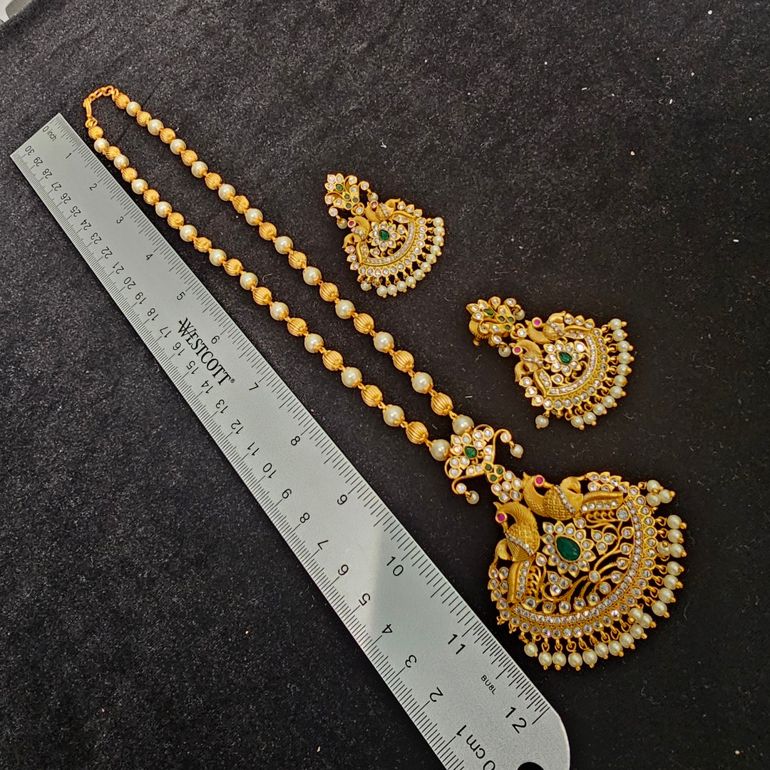 Traditional Pendant sets