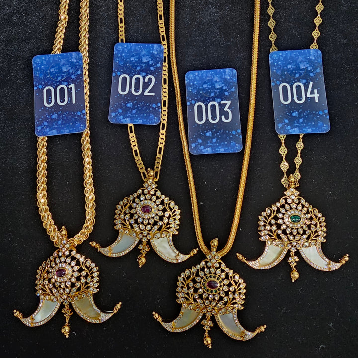 Puli goru pendant