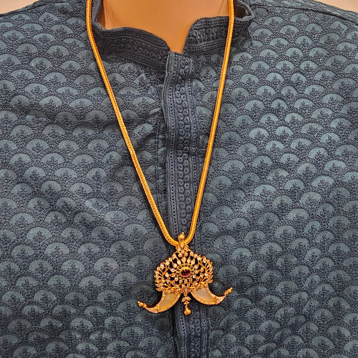 Puli goru pendant