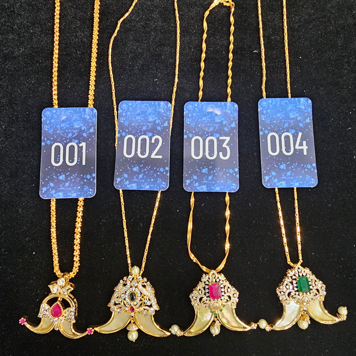 Puli goru pendant
