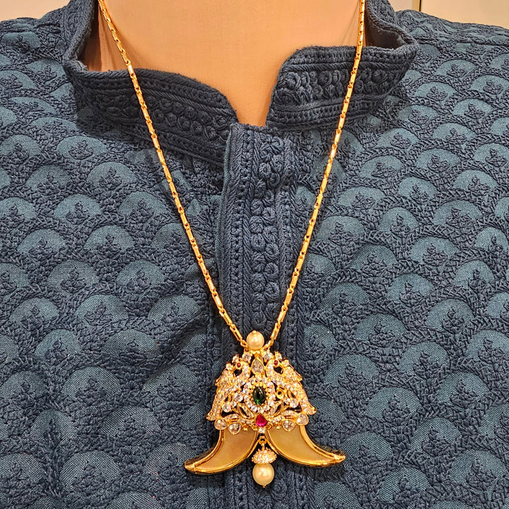 Puli goru pendant