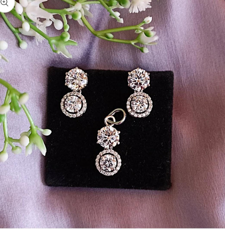 Silver Diamond replica set