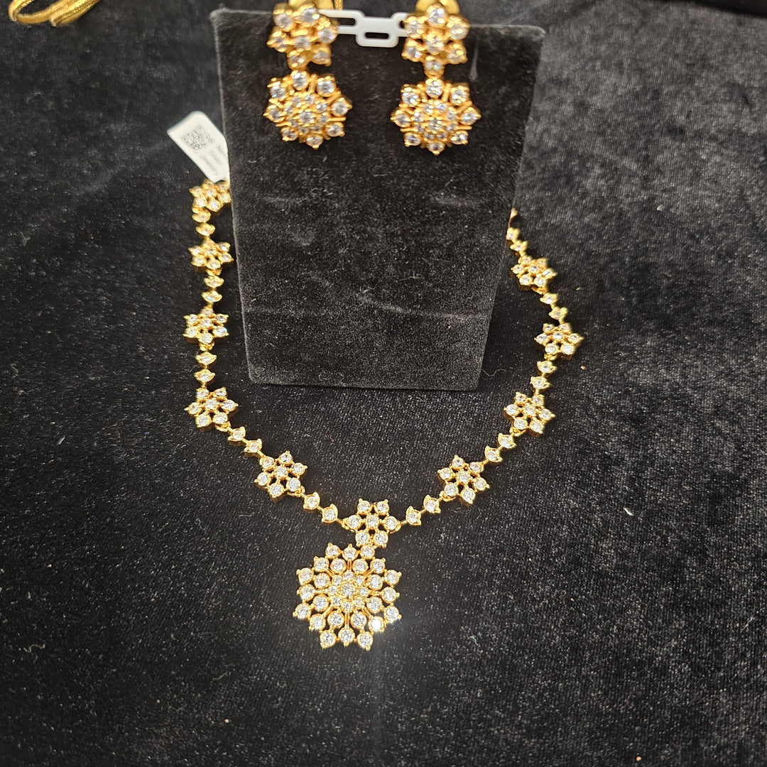Silver CZs necklace set