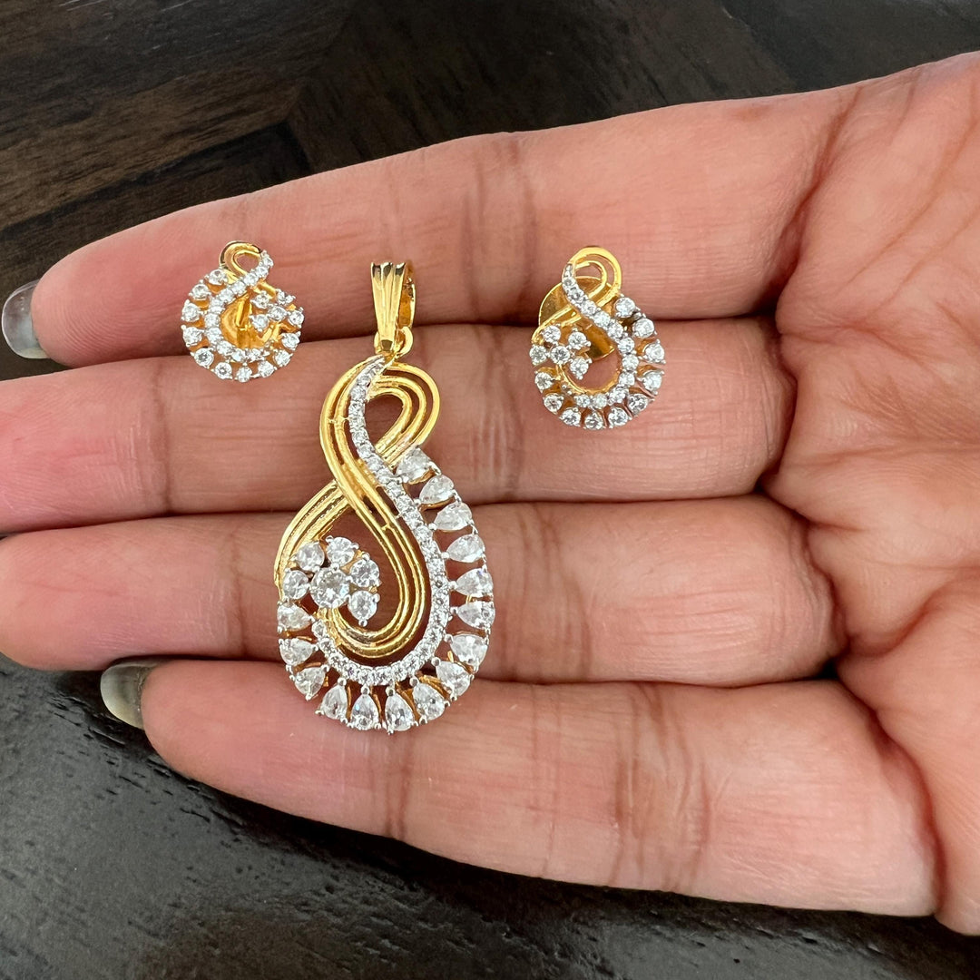 Diamond replica Pendant sets