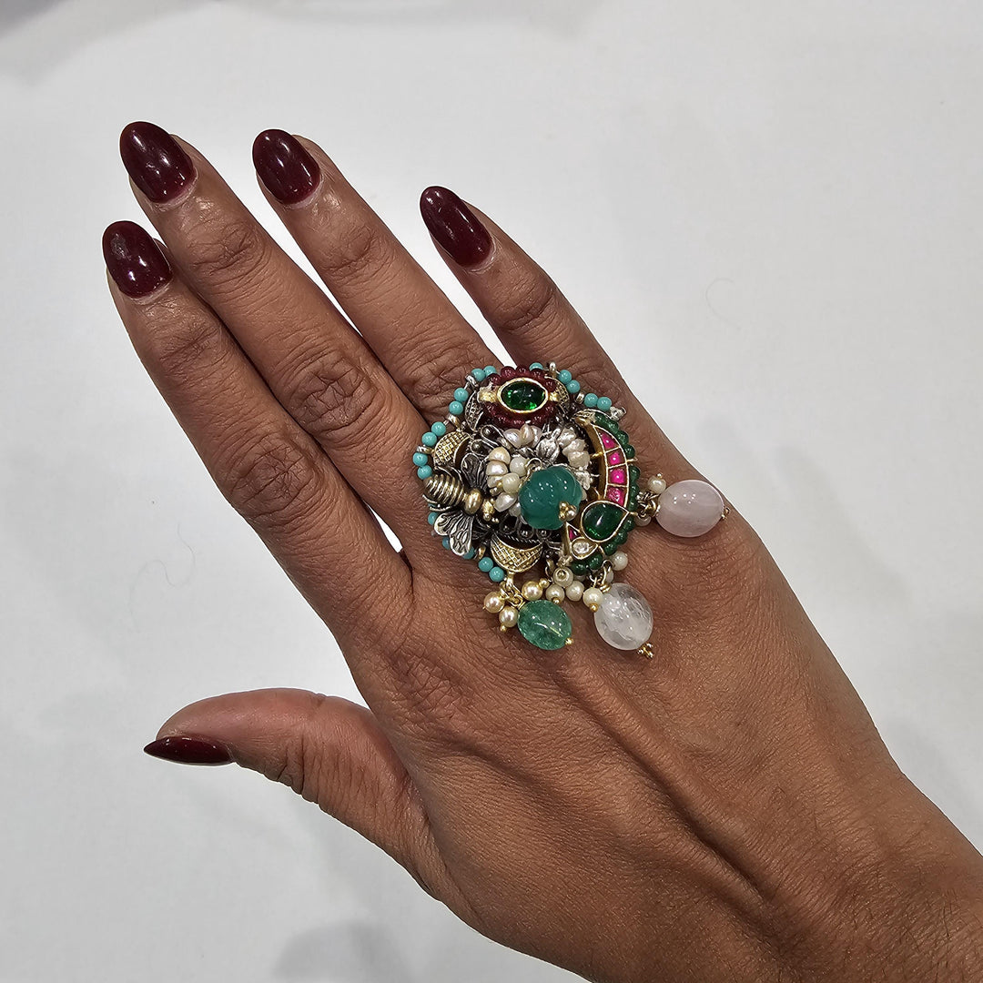 Dual tone Kundan ring
