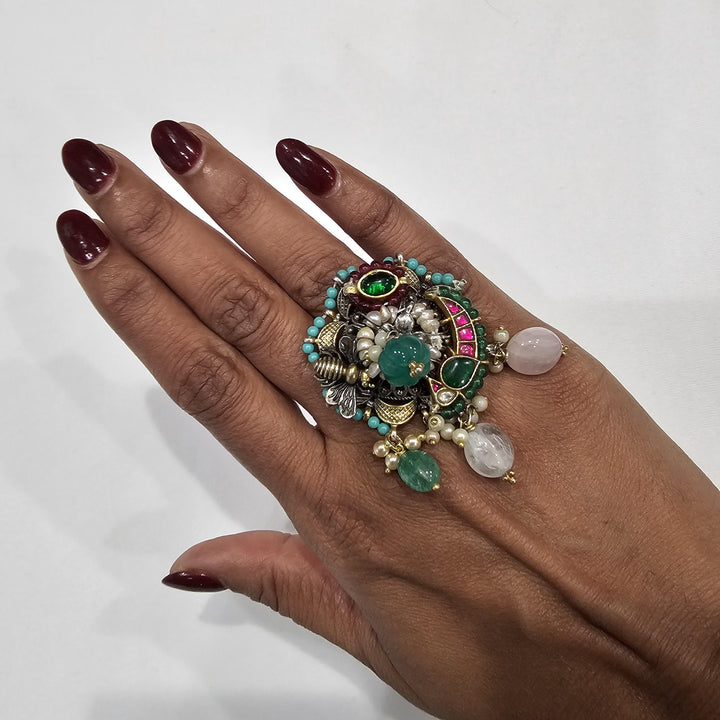 Dual tone Kundan ring