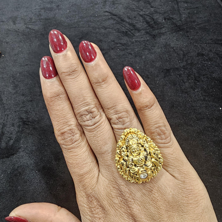 Nakshi Adjustable rings