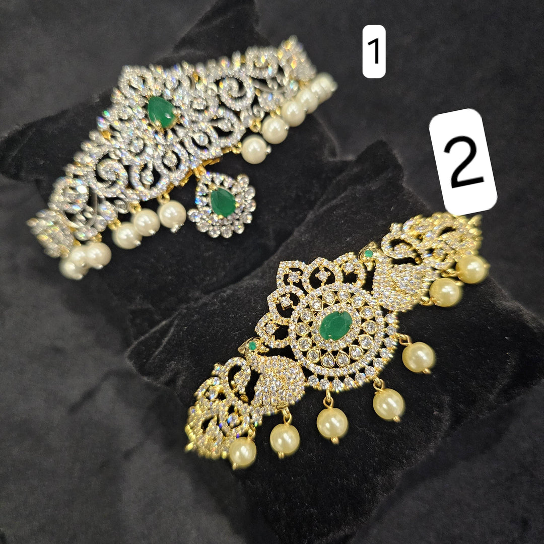 Diamond pattern armlet