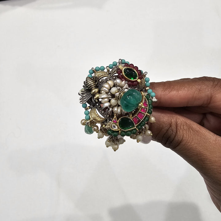 Dual tone Kundan ring