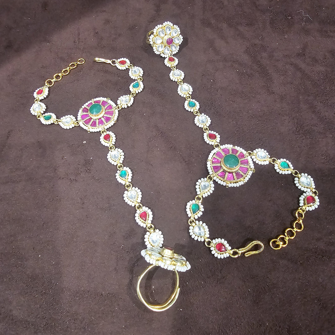 kundan hathphool