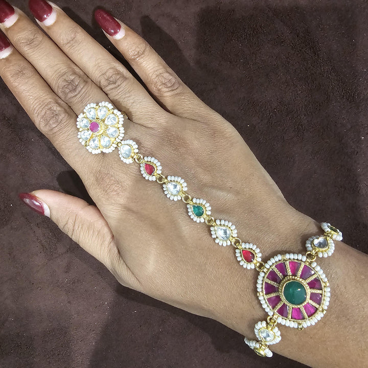 kundan hathphool