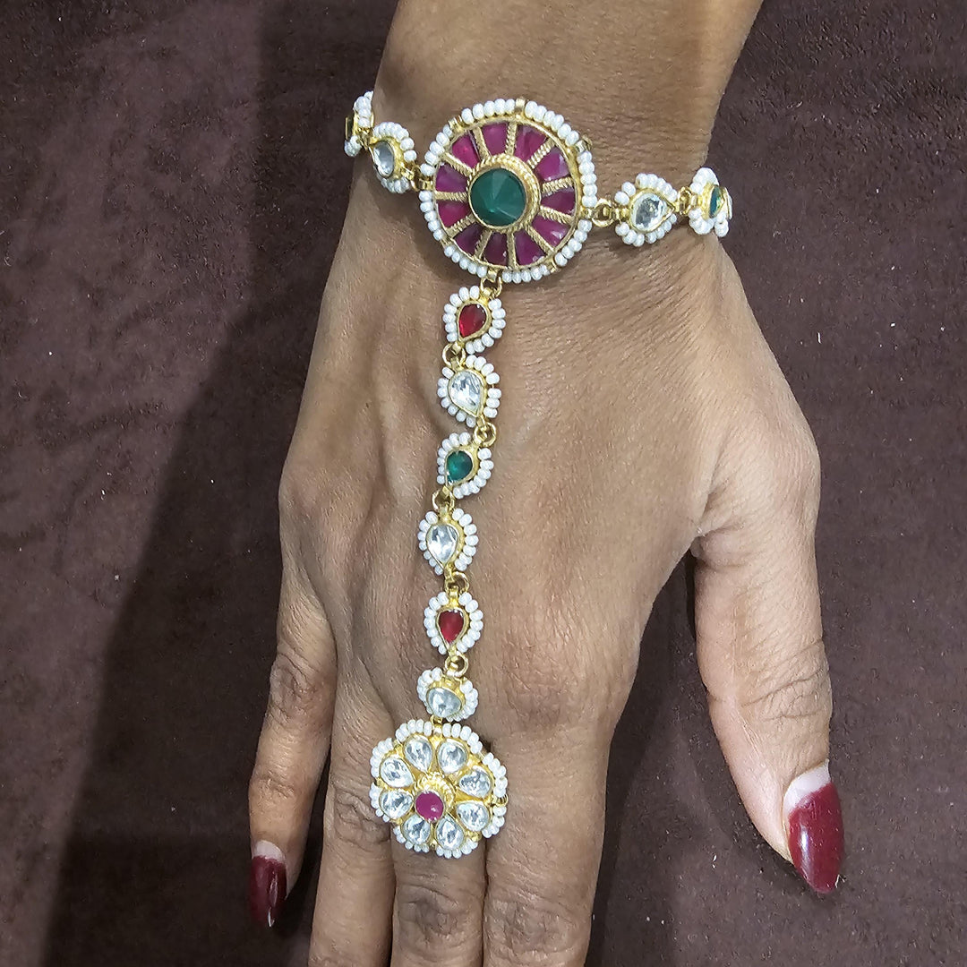 kundan hathphool