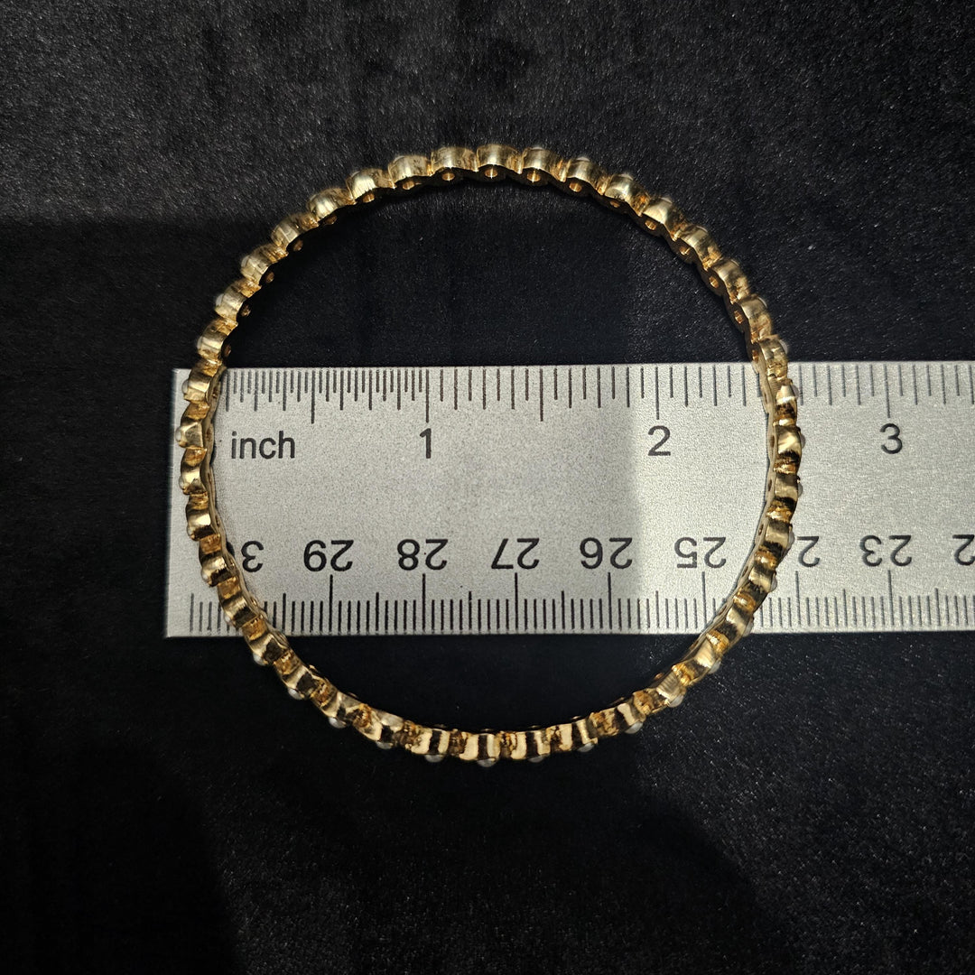 Pearl Bangles Se