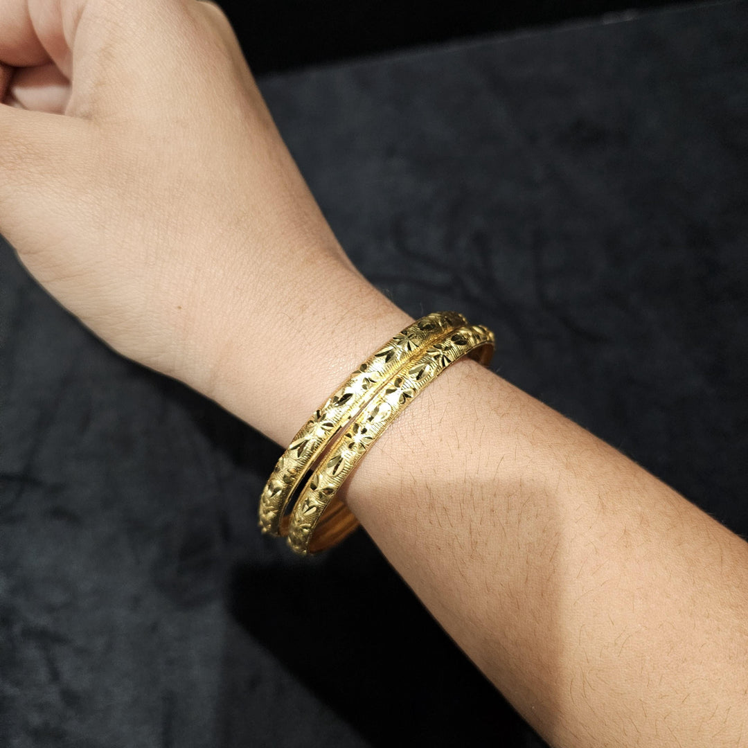 set of 2 bangles