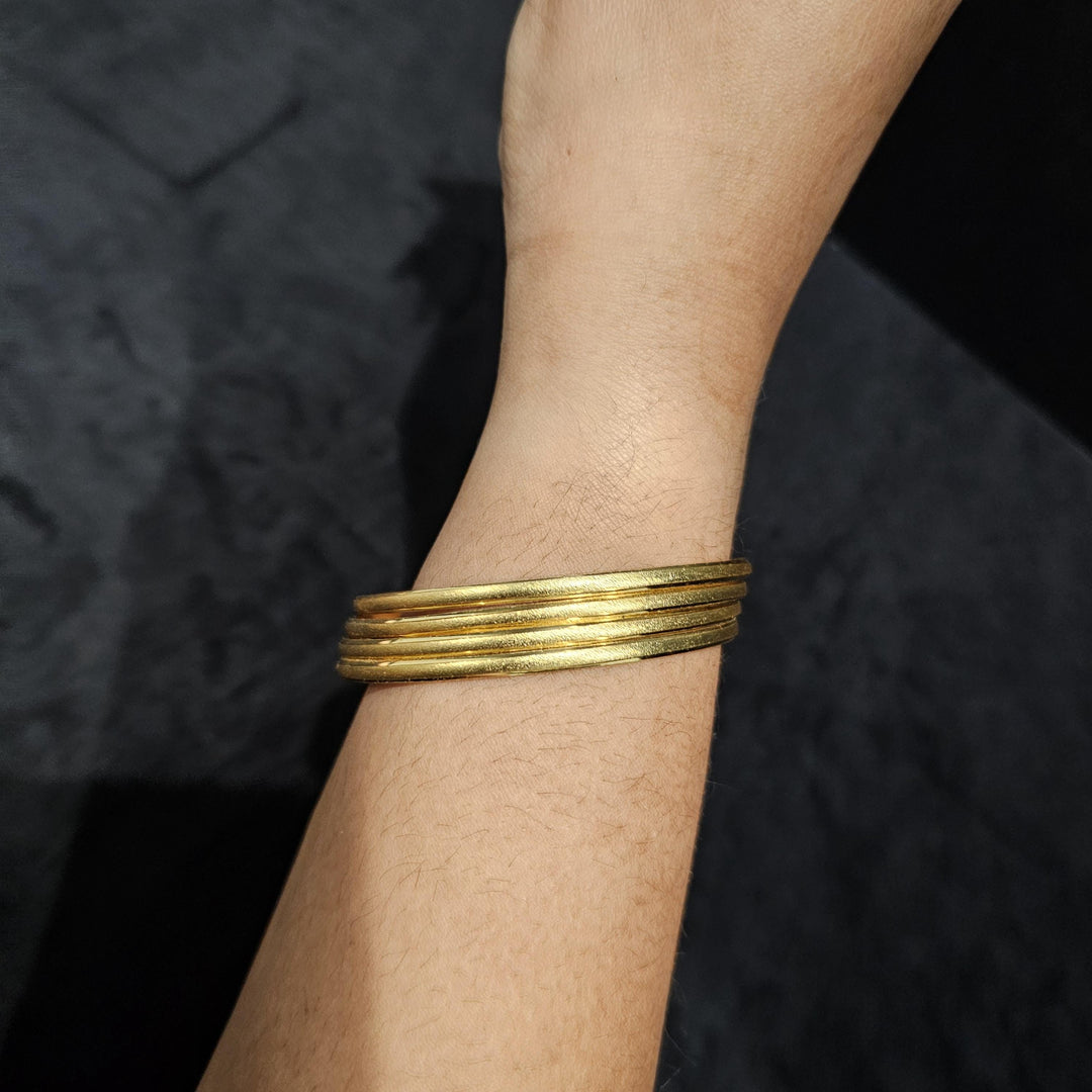 pLAIN Gold Plated Bangles
