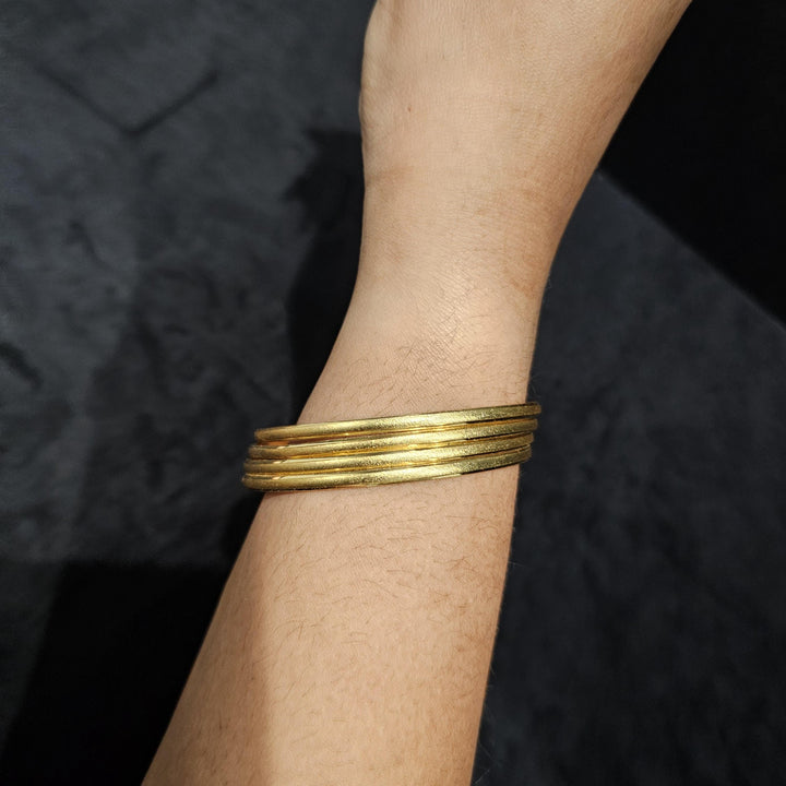 pLAIN Gold Plated Bangles