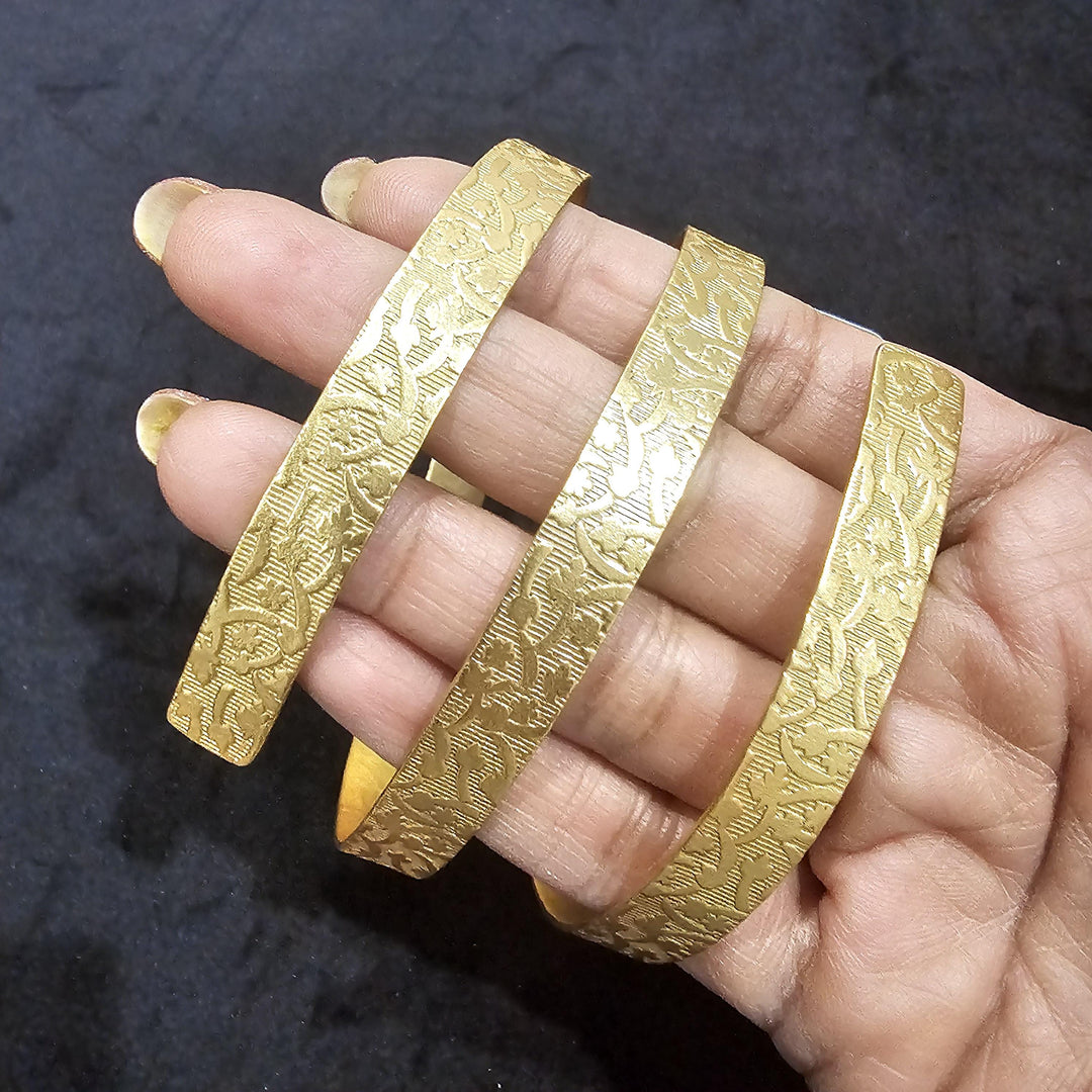 Contemporary Armlet