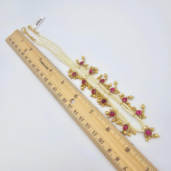 Simple Kundan necklace